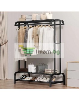 Черна закачалка за дрехи с поставка за обувки